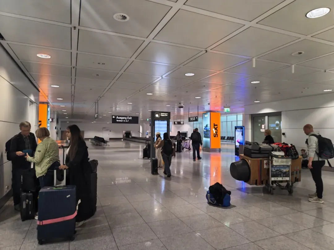 Baggage claim