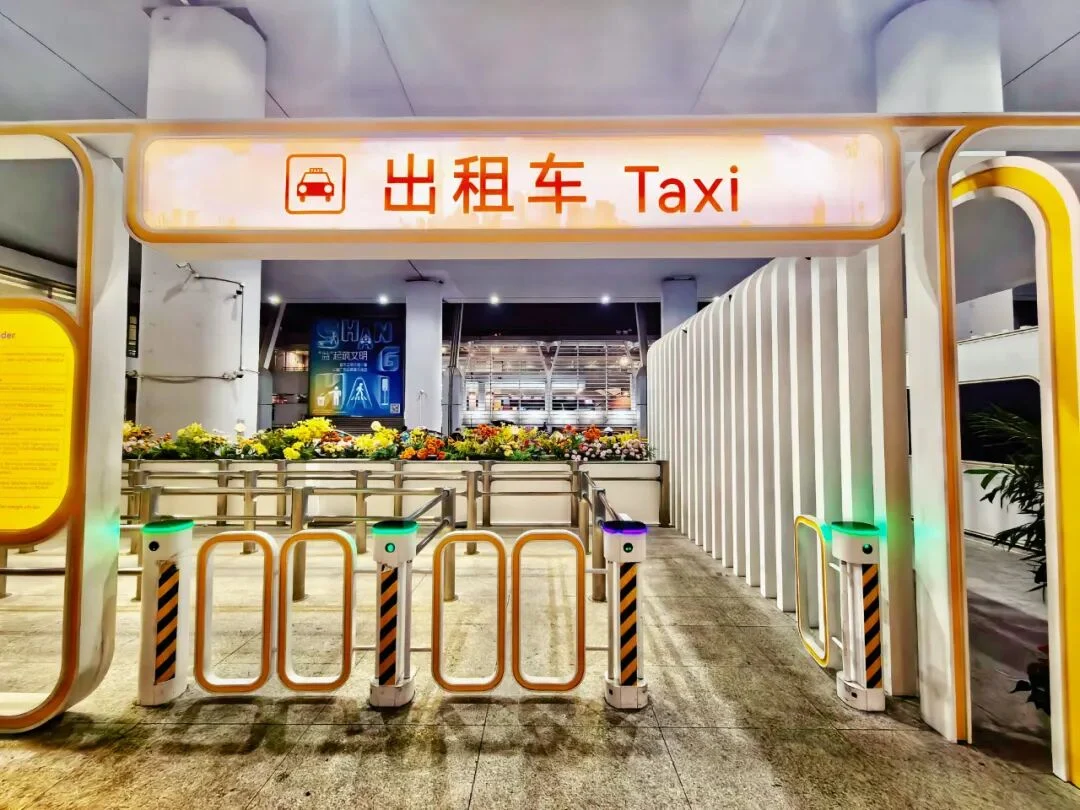 Through Gate 26 to the taxi rank